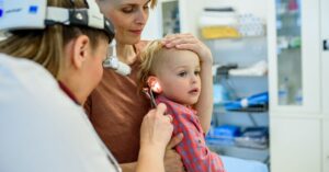 otorino pediatrico, lo specialista di orecchie, naso e gola dedicato ai bambini