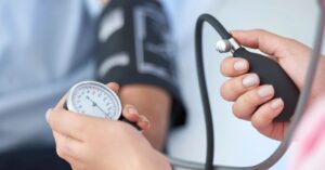 La tamsulosina può abbassare la pressione arteriosa