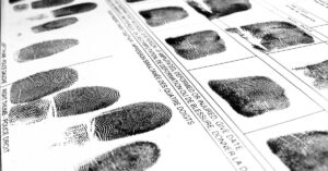 Impronte digitali nei gemelli: sono diverse?
